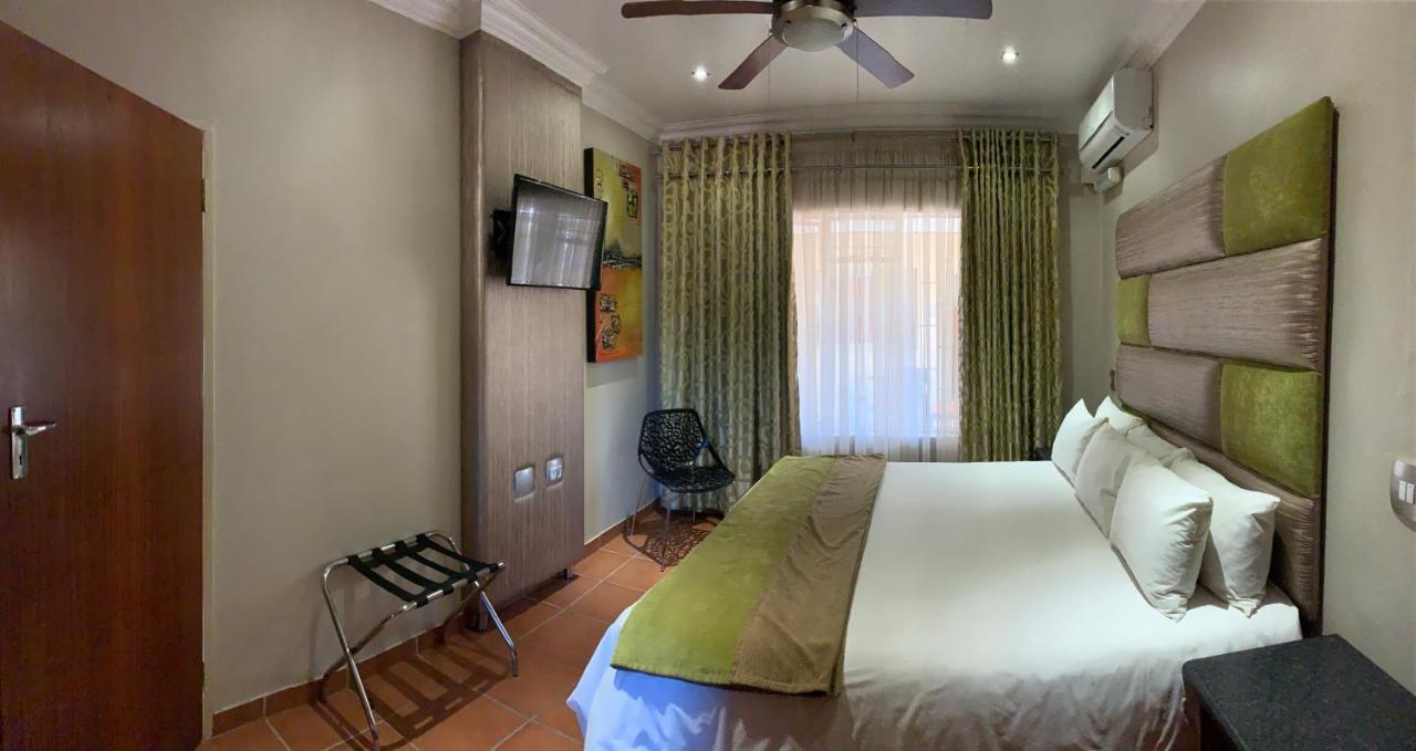 Polokwane Lodge Buitenkant foto