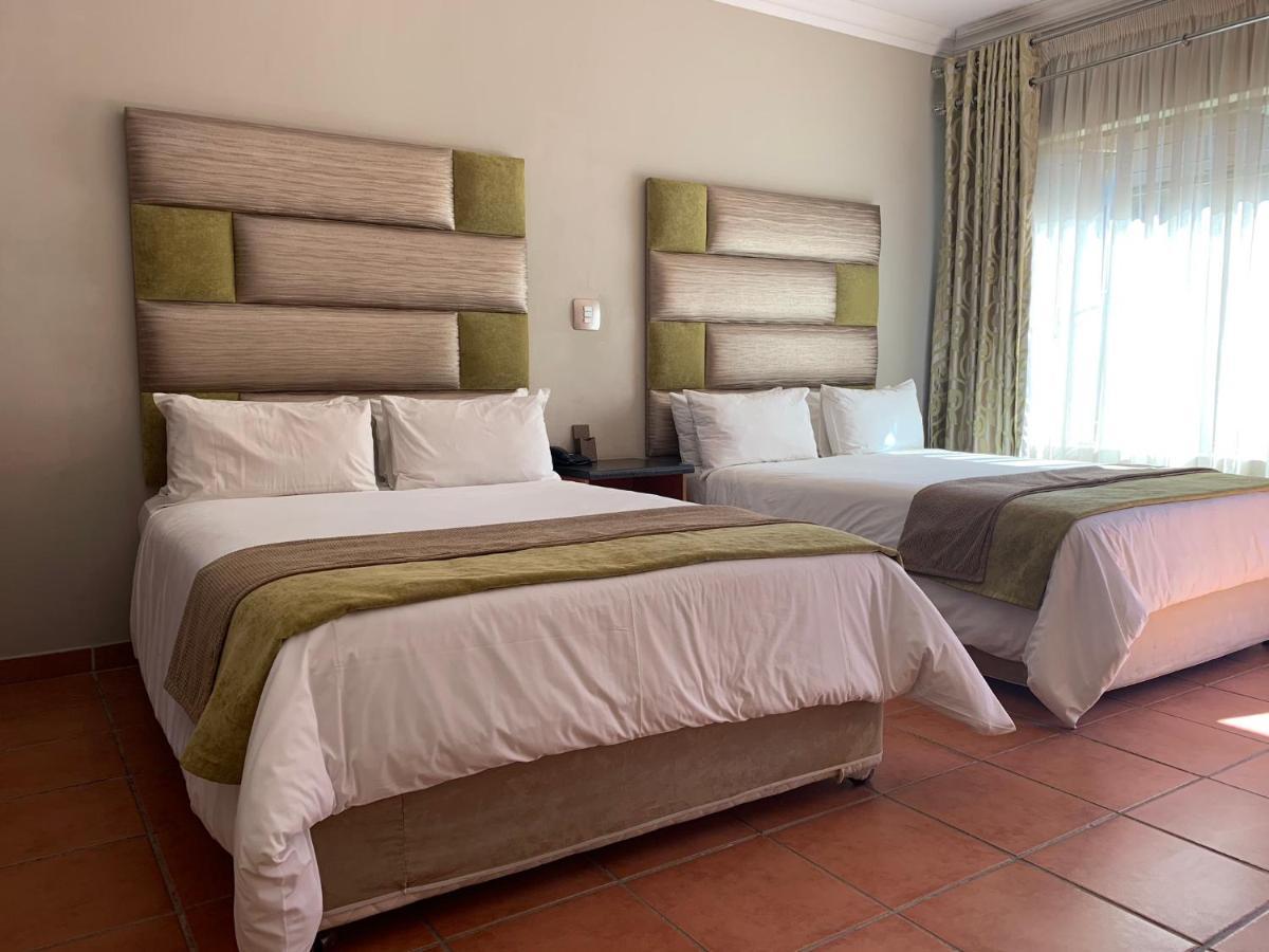 Polokwane Lodge Buitenkant foto